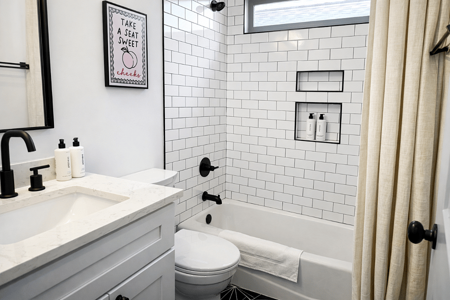 Located off The Krog Suite (downstairs queen bedroom), this spa-inspired bath offers a shower and tub, plush linens, designer interiors, and premium Apotheke products for a true boutique hotel experience.