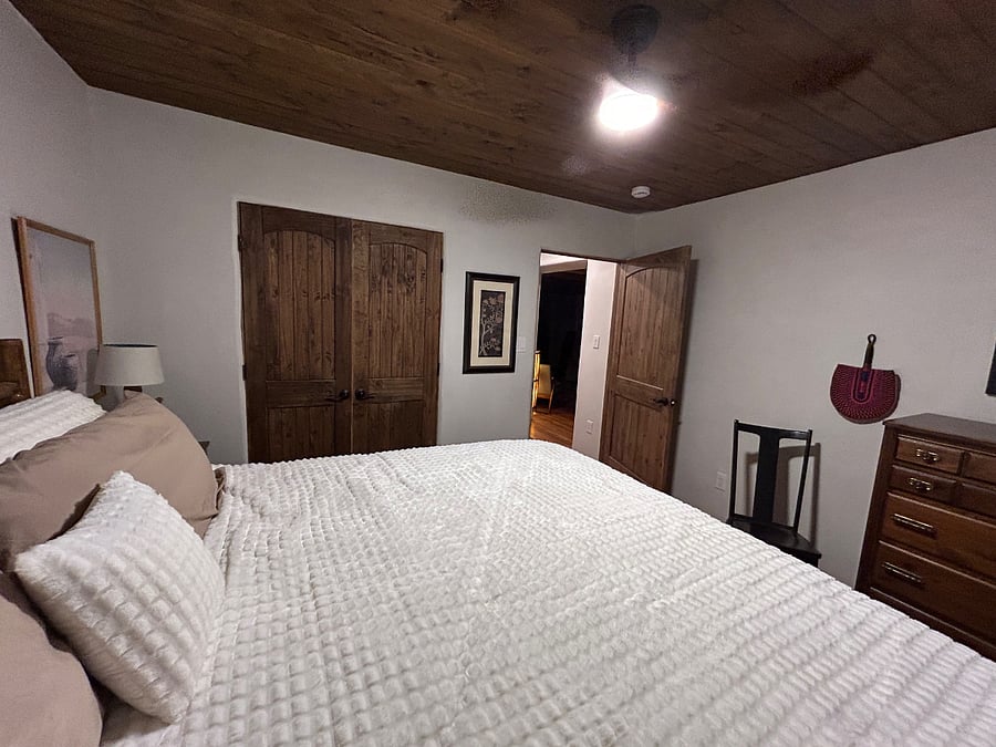 Well appointed second bedroom.