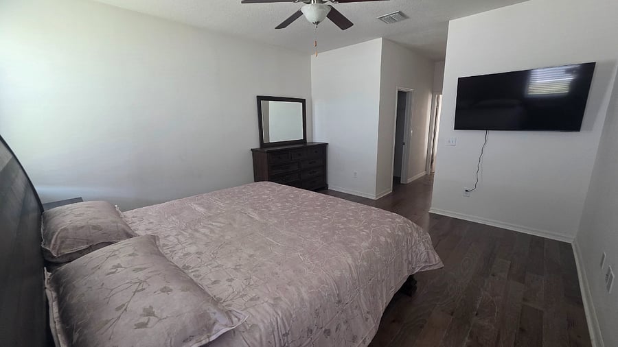 Furnished Finder property 994616_1 photo 3