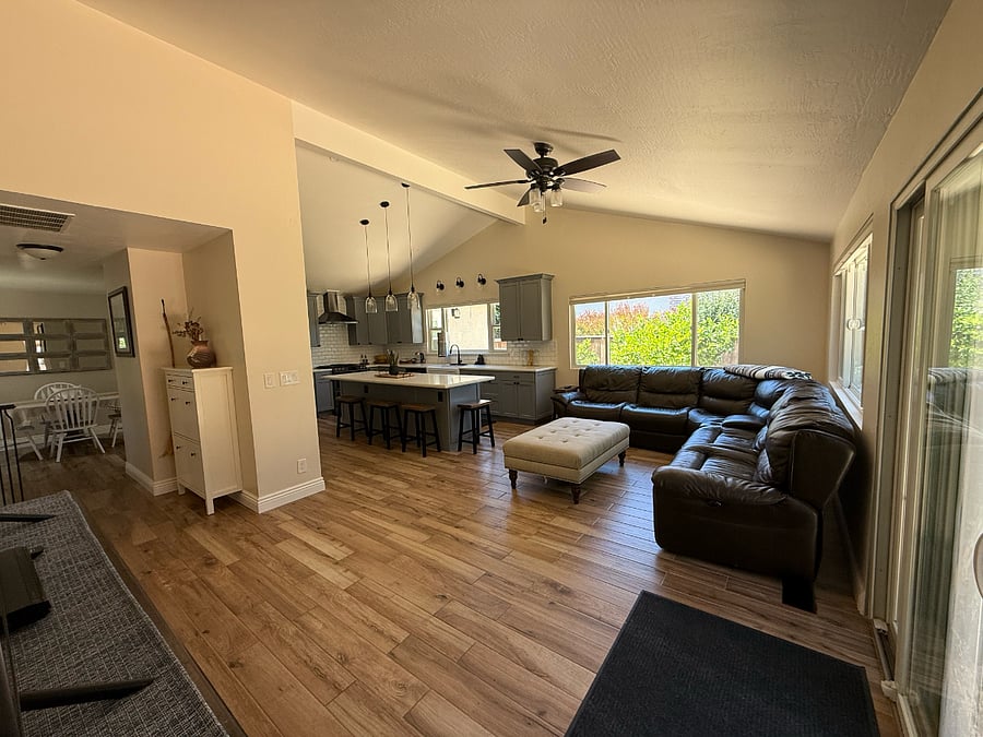 Furnished Finder property 994656_1 photo 3