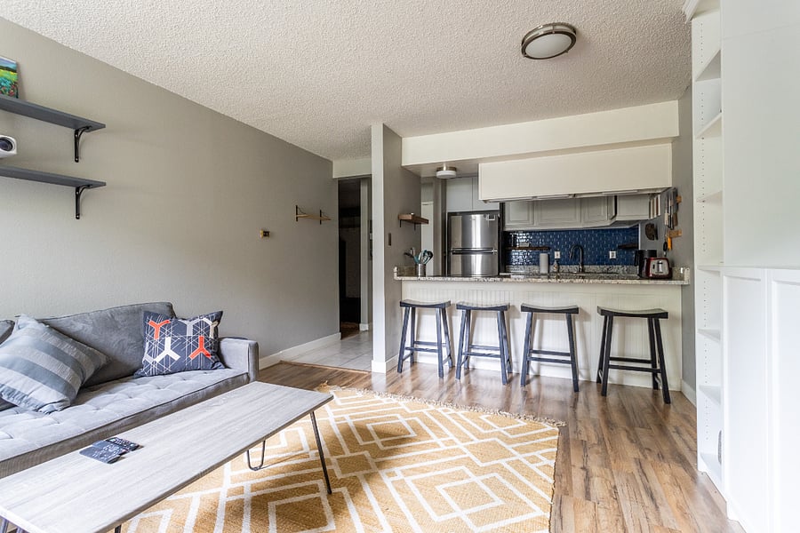 Passthrough kitchen