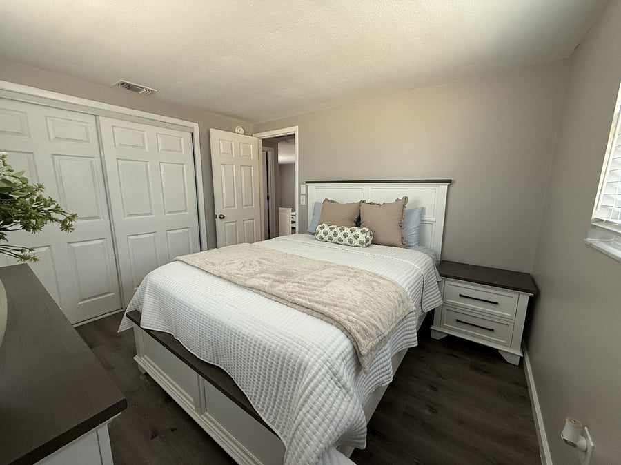 Furnished Finder property 994774_1 photo 13