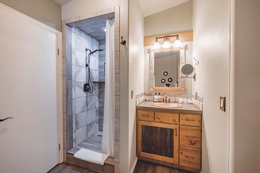 Master Bathroom Shower