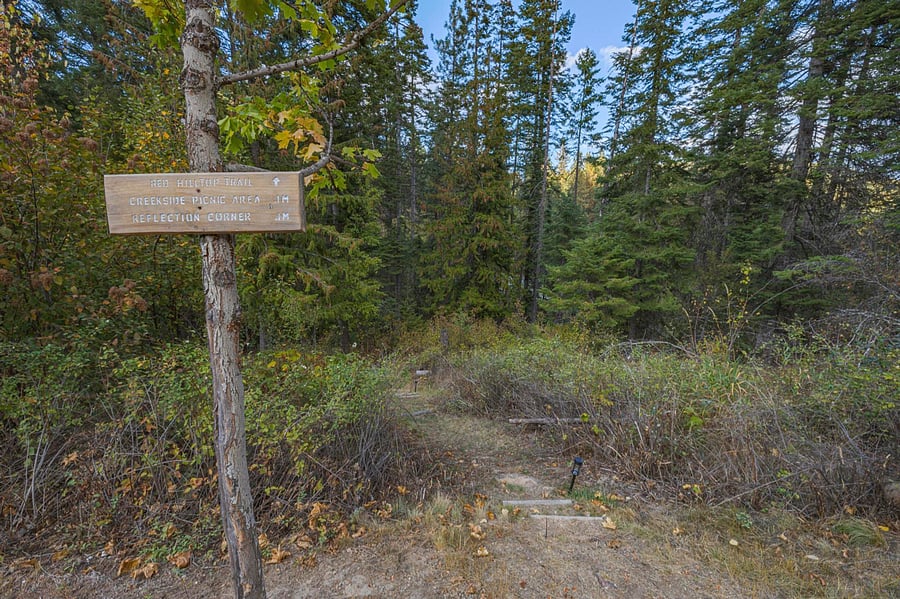 Yes the property has a little trail!