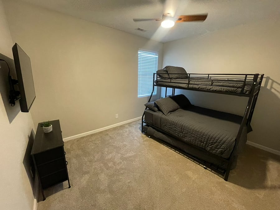 Furnished Finder property 994826_1 photo 35