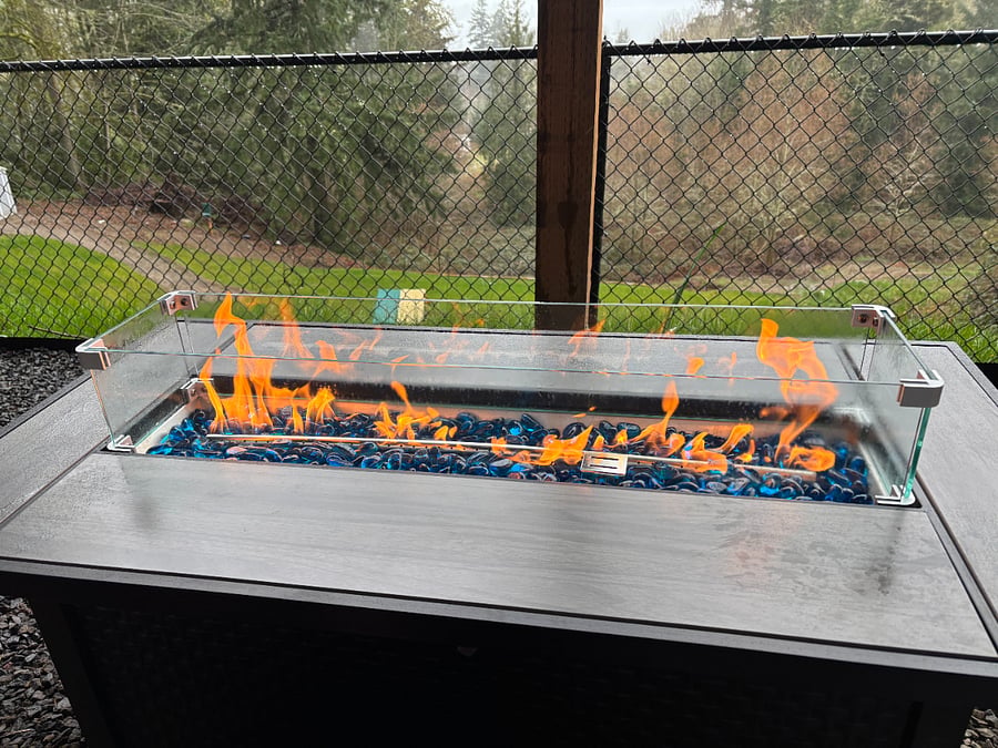 Outdoor fireplace