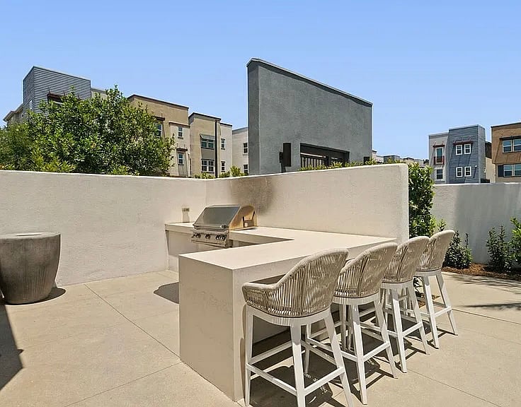 Furnished Finder property 994973_1 photo 20