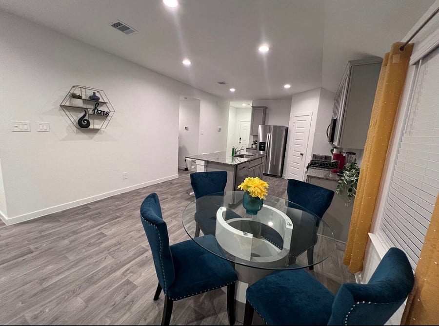 Furnished Finder property 995001_1 photo 10