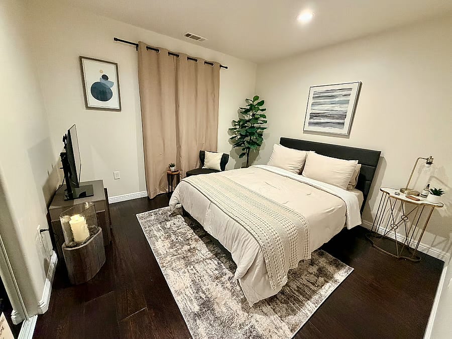 Private Bedroom 3