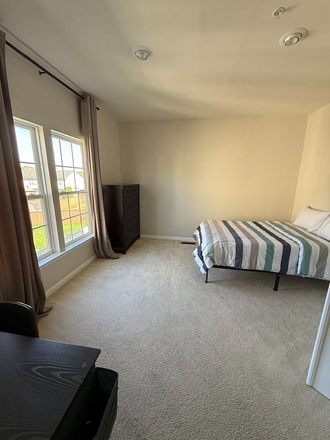Furnished Finder property 995087_1 photo 9