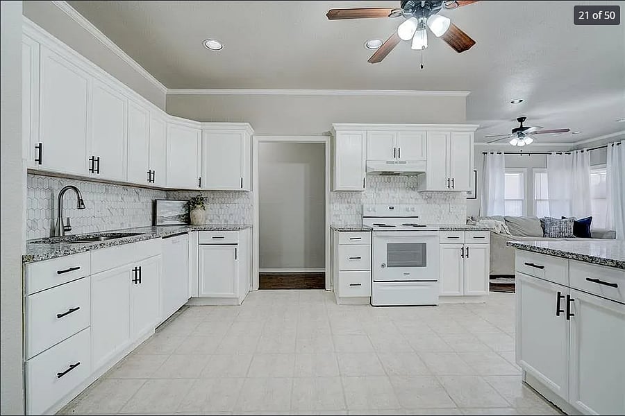 Furnished Finder property 995143_1 photo 22