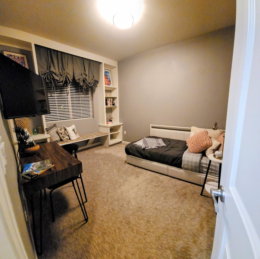 Private bedroom