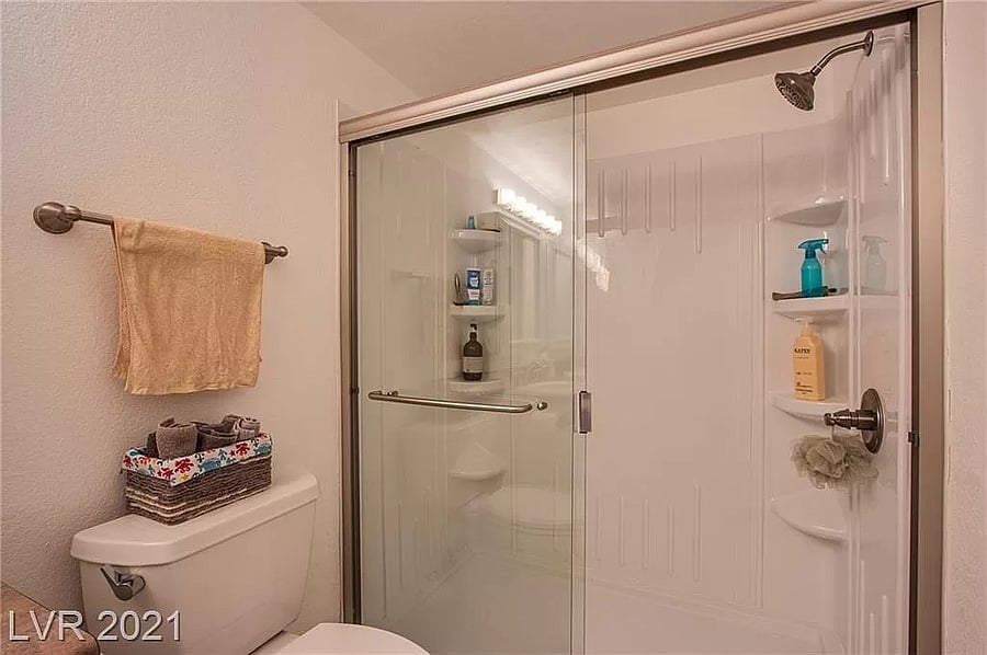 Furnished Finder property 995236_1 photo 8