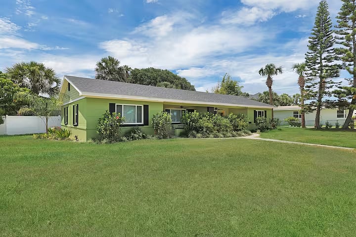 Furnished Finder property 995240_1 photo 11