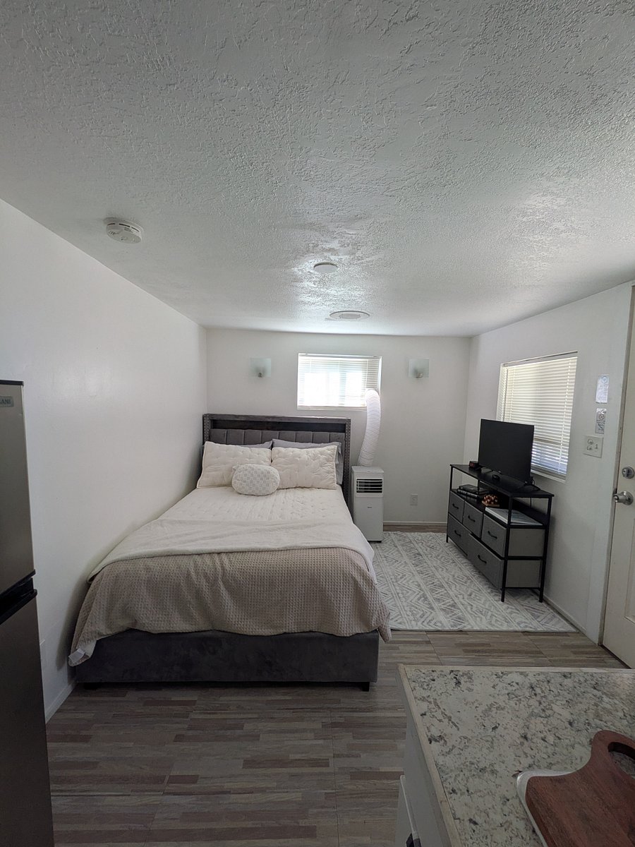 Furnished Finder property 995320_1 photo 1