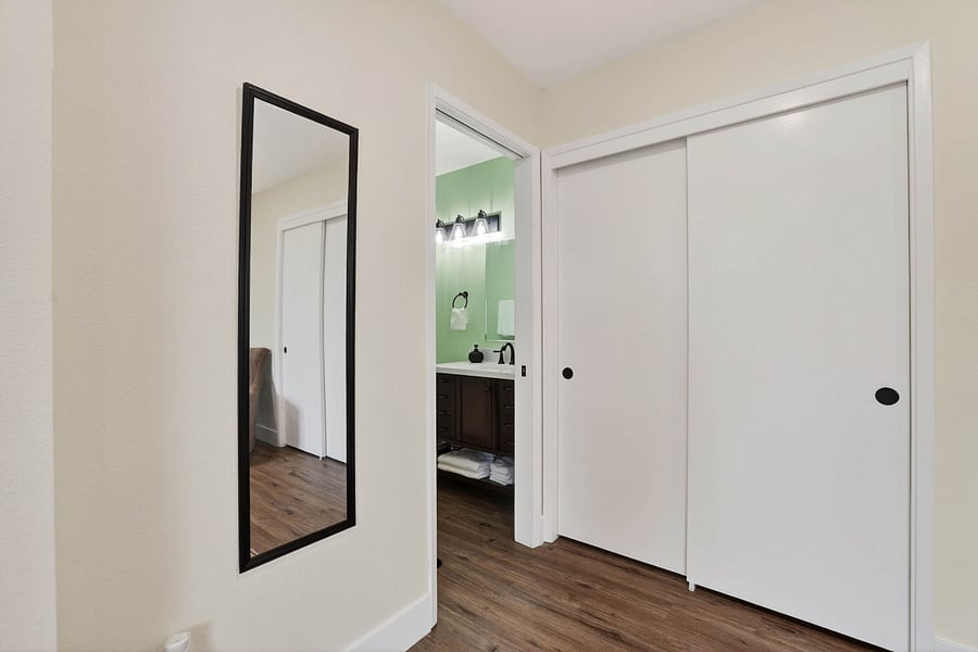 Furnished Finder property 995347_1 photo 25