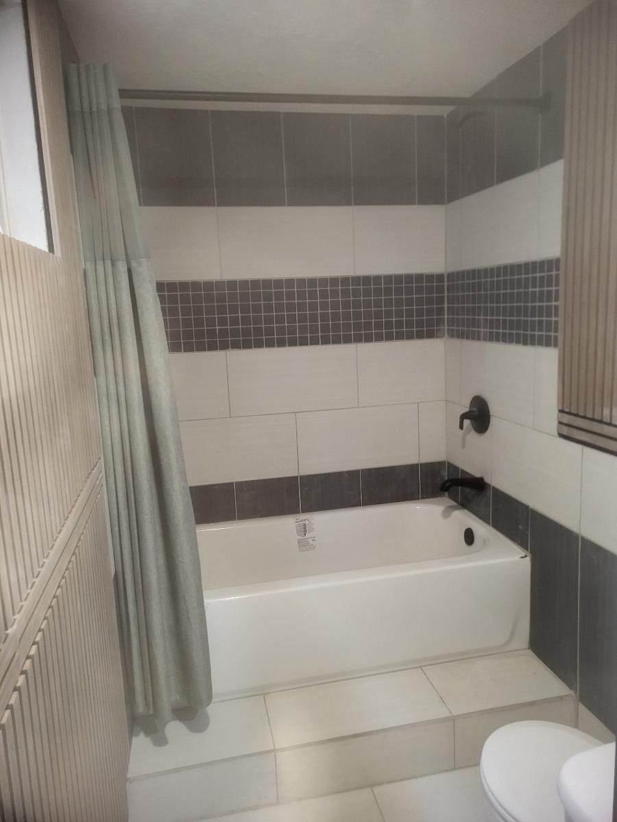 Furnished Finder property 995368_1 photo 6