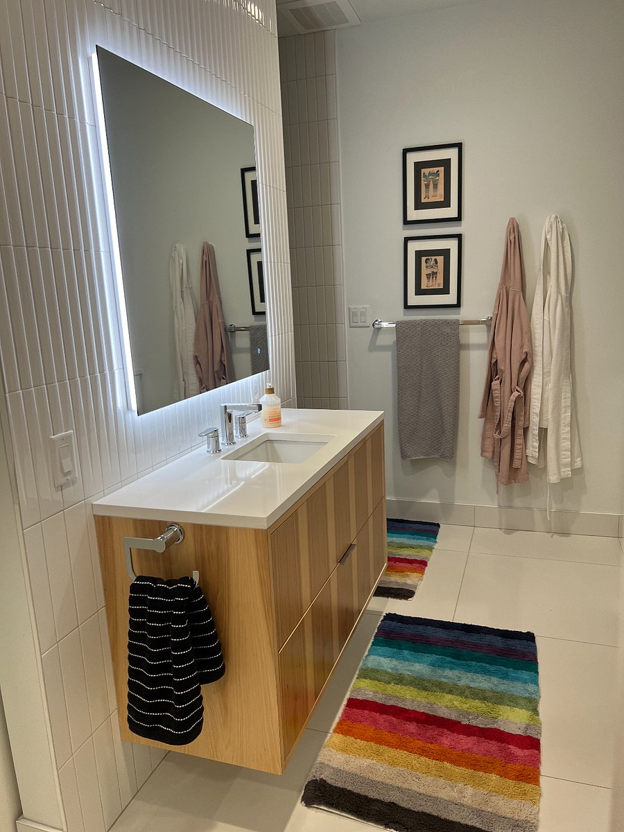 Spa bathroom #2.