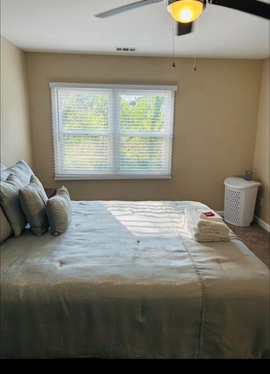 Furnished Finder property 995400_1 photo 29
