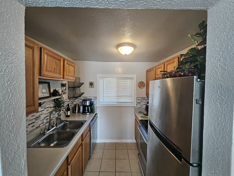 Kitchen (Downstairs)
