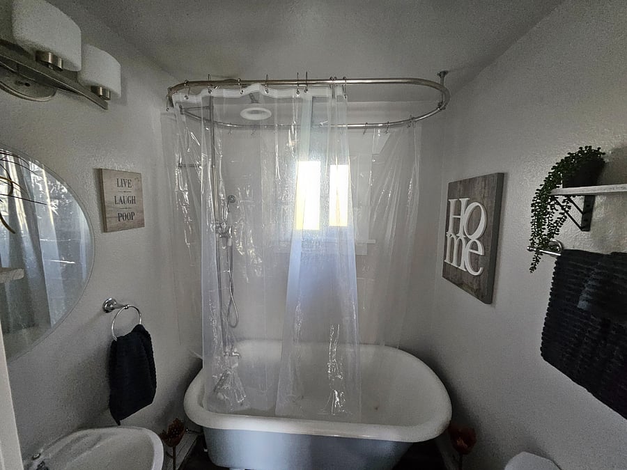 Bathroom 1 (Downstairs)