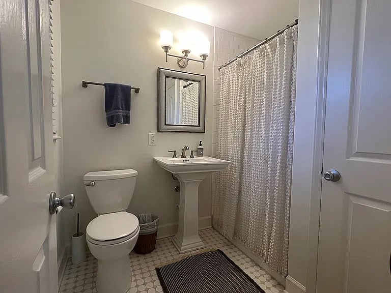 Furnished Finder property 995528_1 photo 9