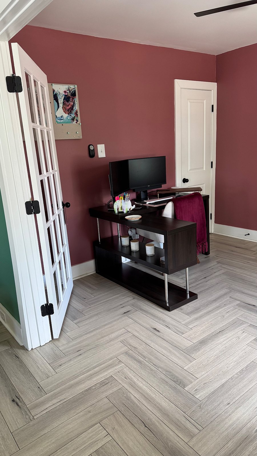 Office - desk with docking station