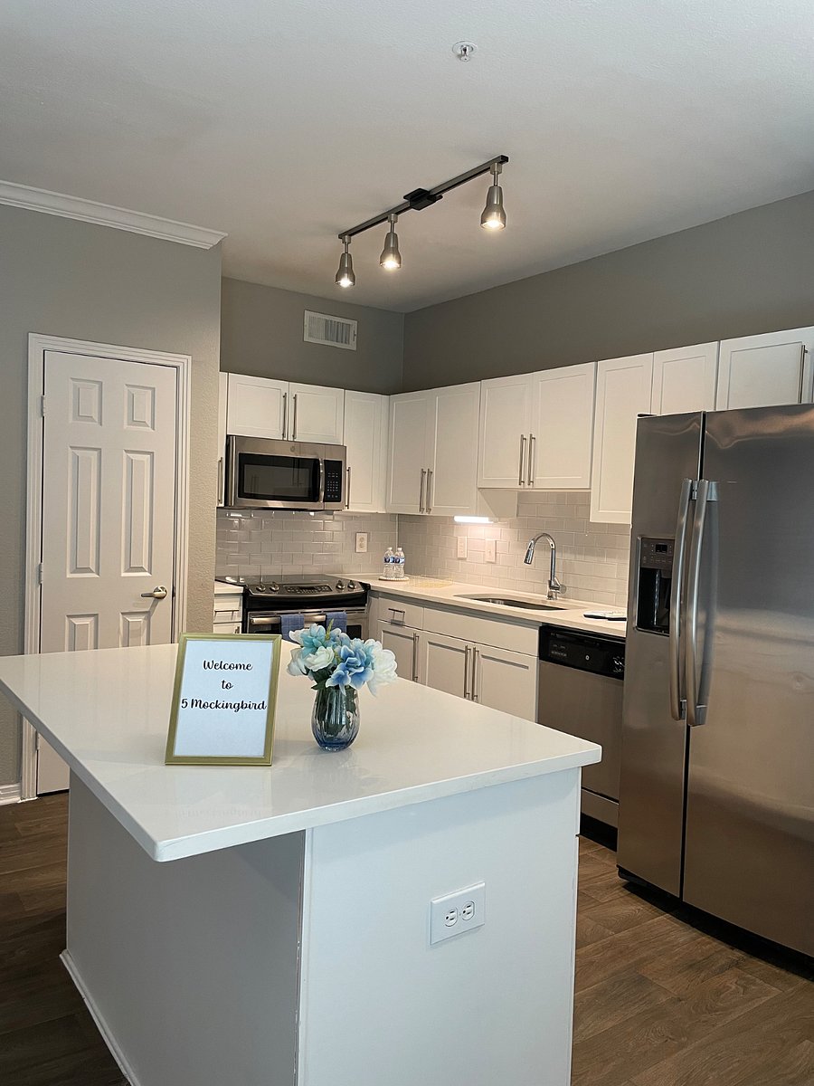 3-Bedroom Unit - Kitchen