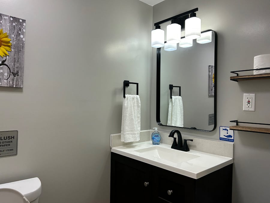 Furnished Finder property 995555_1 photo 17