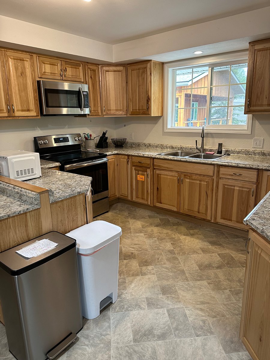 Furnished Finder property 995572_1 photo 8