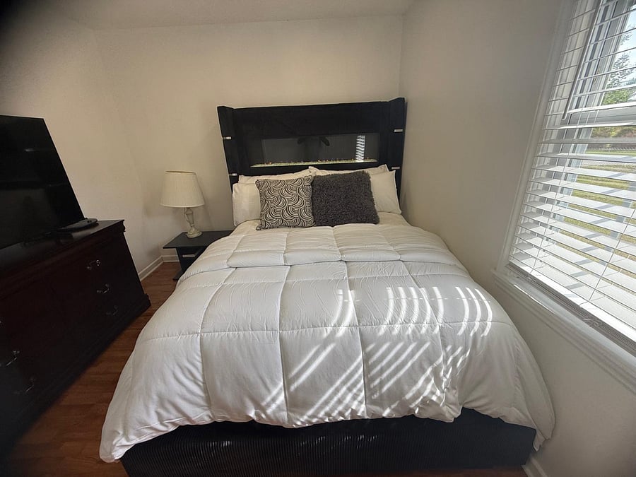 Furnished Finder property 995573_1 photo 6