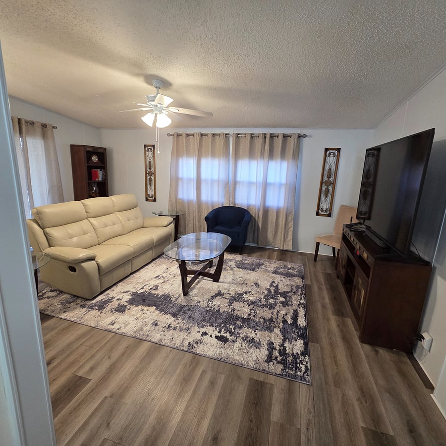 Furnished Finder property 995576_1 photo 1