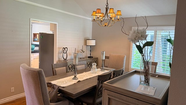 Furnished Finder property 995580_1 photo 7