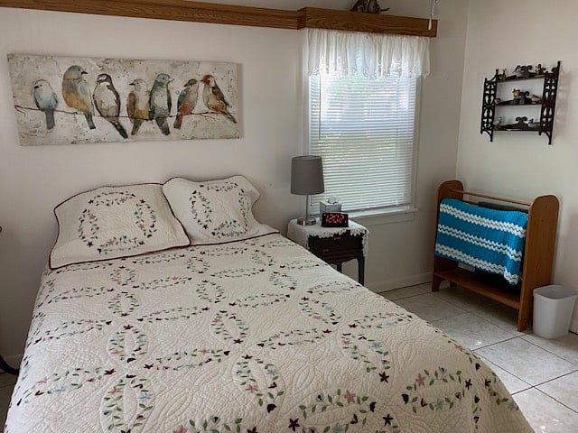 #1 Bedroom - Queen Bed