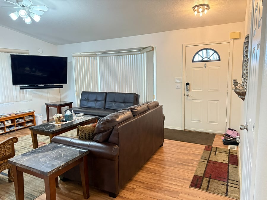 Furnished Finder property 995652_1 photo 13