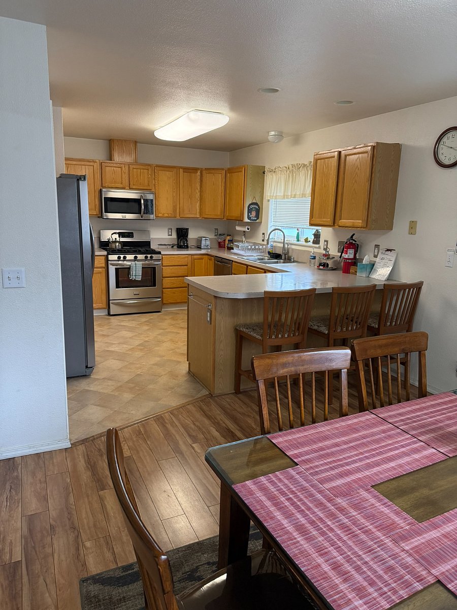 Furnished Finder property 995652_1 photo 14