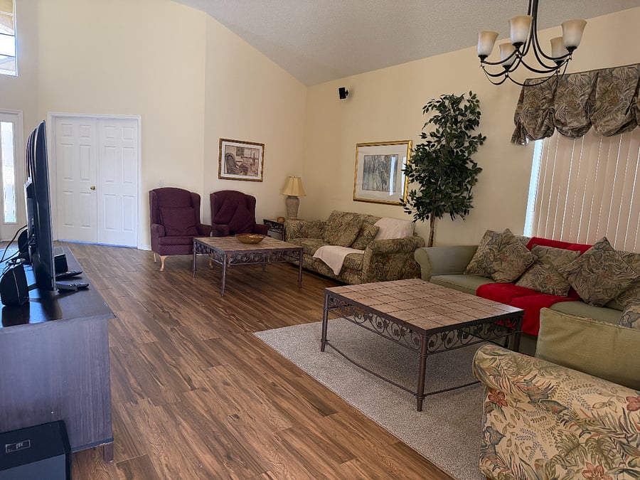 Furnished Finder property 995668_1 photo 10