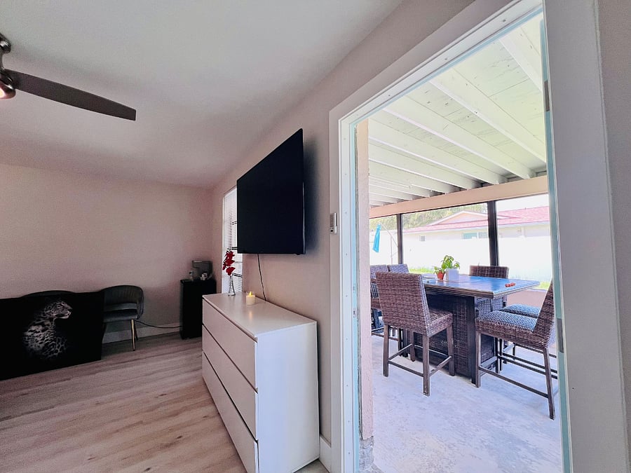 Room leading to the patio