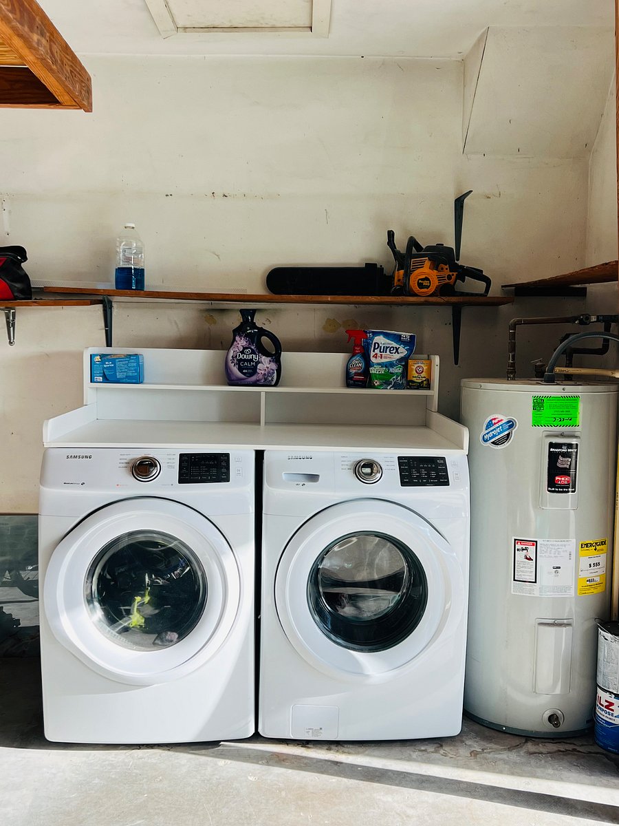 Washer & dryer in the garage