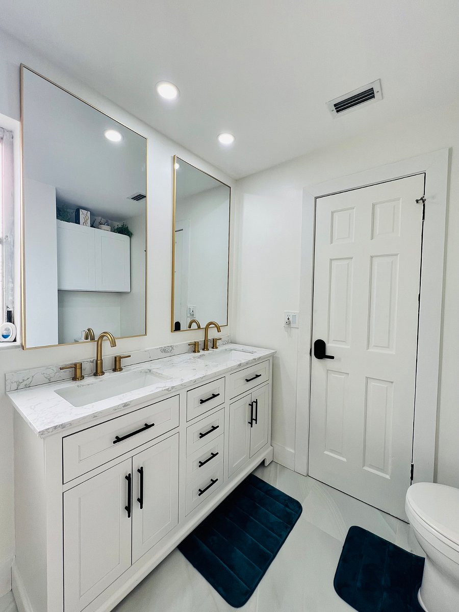 Over cabinet for towels arrangements