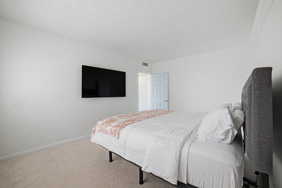 Furnished Finder property 995702_1 photo 3