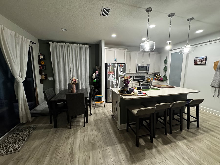 Furnished Finder property 995735_1 photo 9