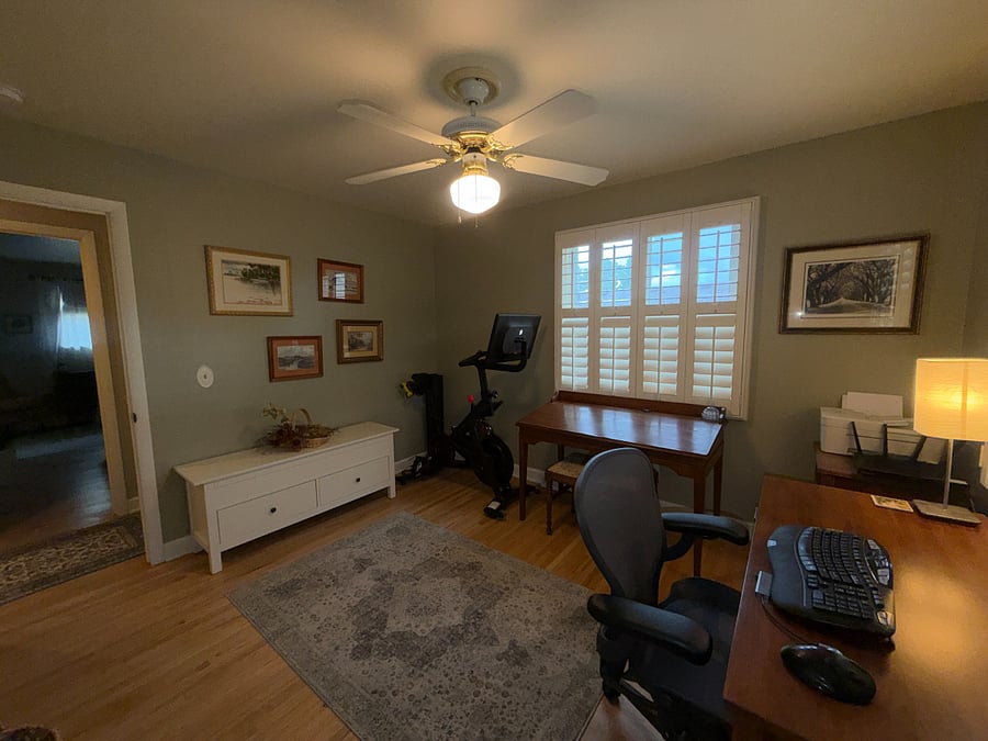 Dedicated Office with Peloton Bike/Yoga/Weights