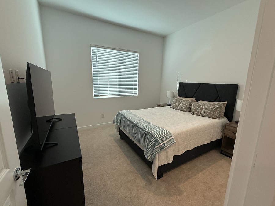 Furnished Finder property 995746_1 photo 13