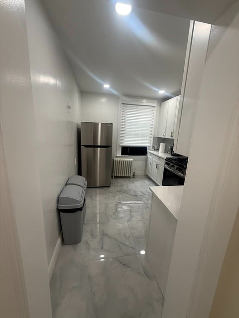 Furnished Finder property 995747_2 photo 8