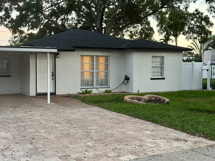Right side Driveway Parking