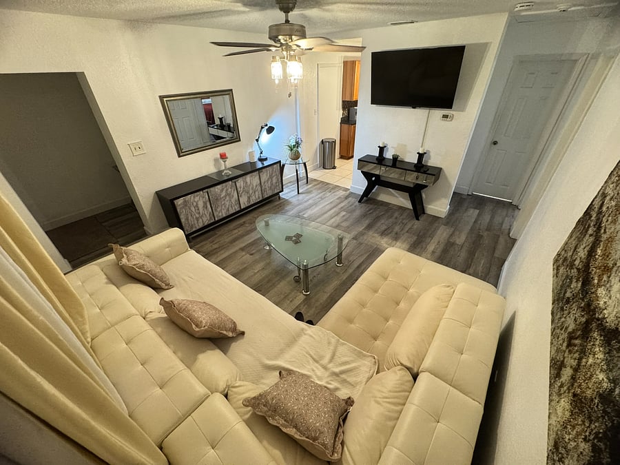 Furnished Finder property 995749_2 photo 10