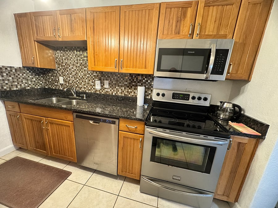 Furnished Finder property 995749_2 photo 17
