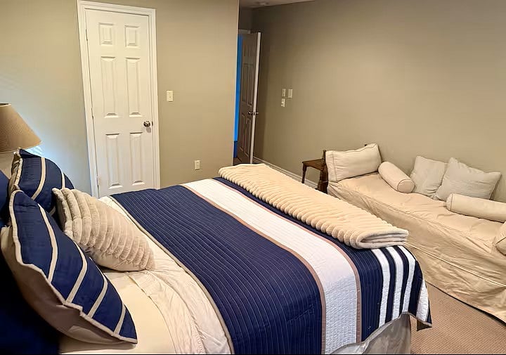 Furnished Finder property 995751_1 photo 13