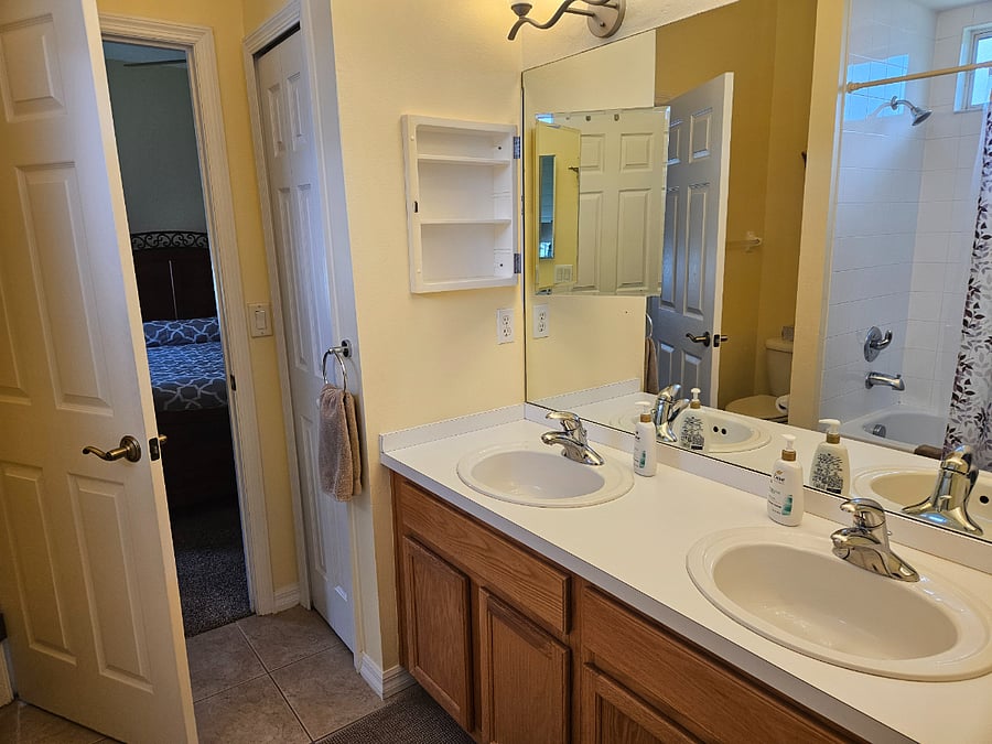 Furnished Finder property 995770_1 photo 7